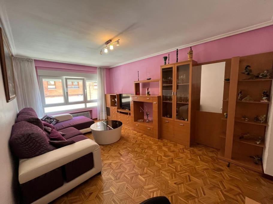 Peris Apartment Хихон Екстериор снимка
