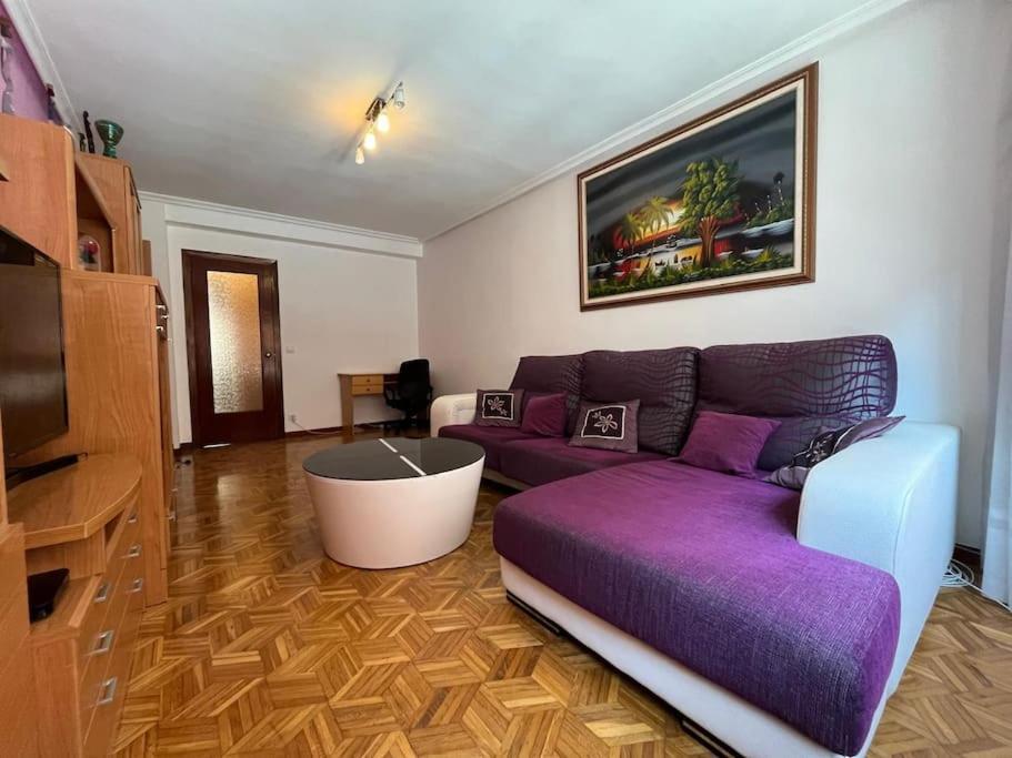Peris Apartment Хихон Екстериор снимка